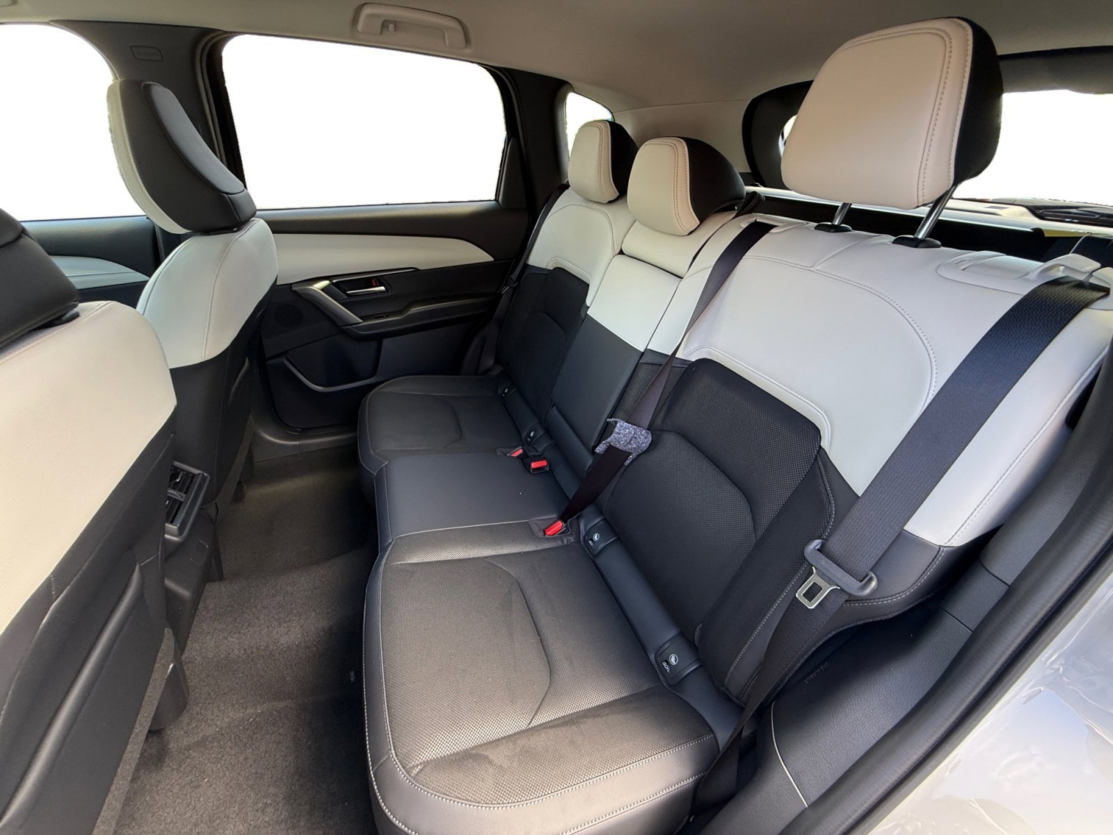 New 2026 Aero Gray Metallic Mazda 2.5 S Select image 16