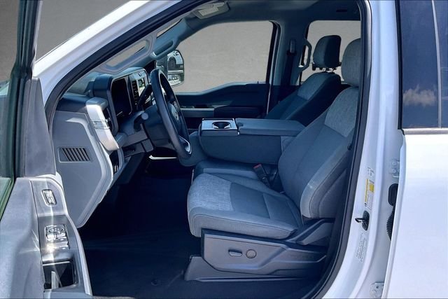 Used 2025 Oxford White Ford XLT image 20