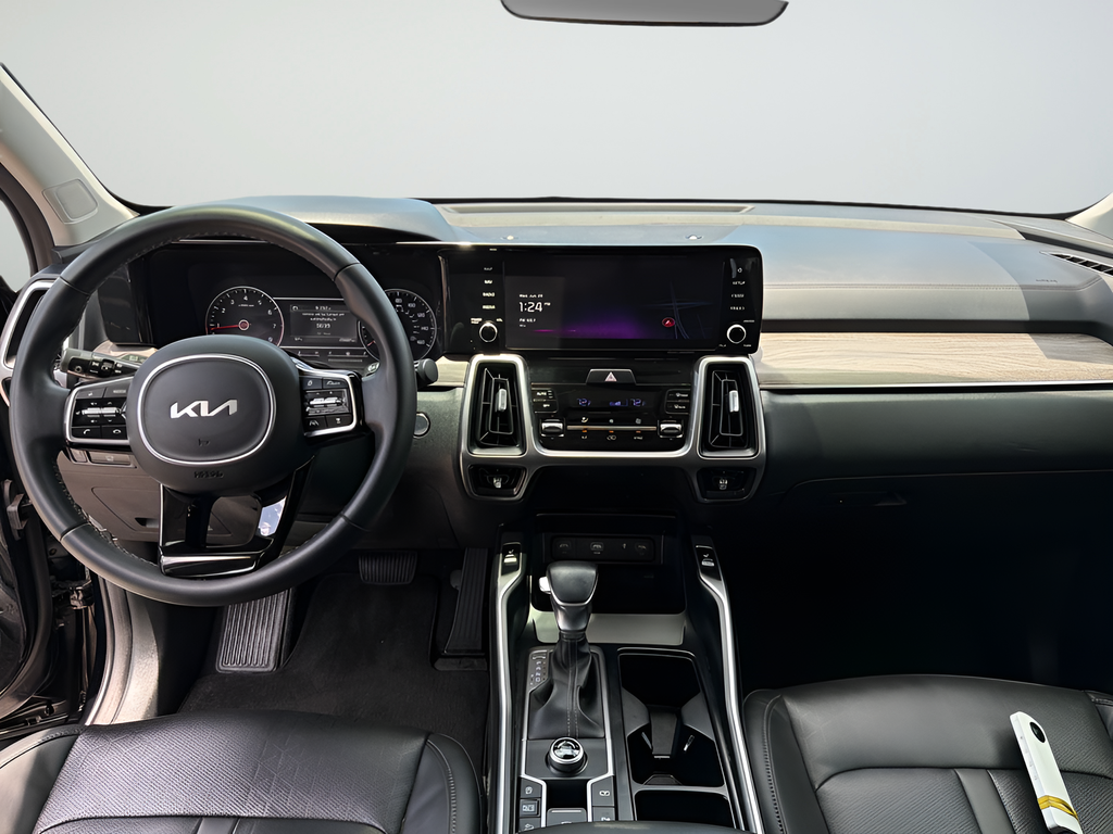 Used 2023 Black Kia EX image 30
