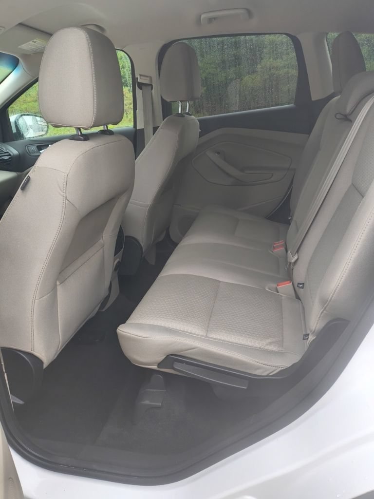 Used 2017 White Ford SE image 6
