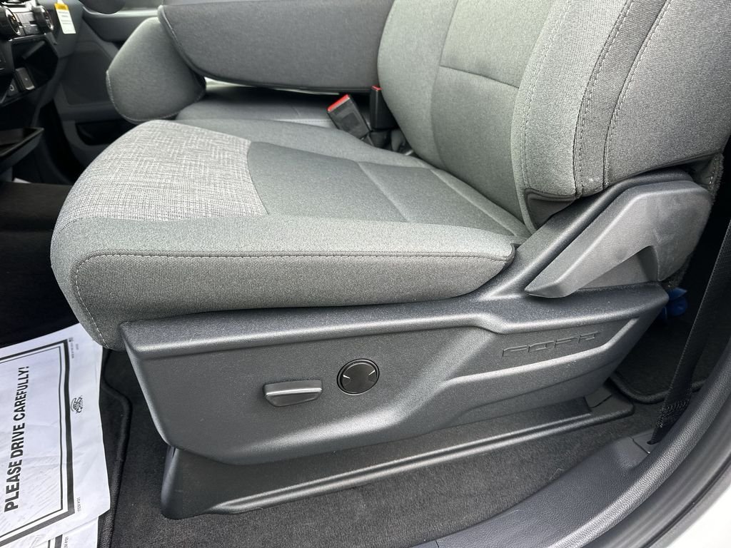 New 2026 Oxford White Ford F-250® XLT image 12