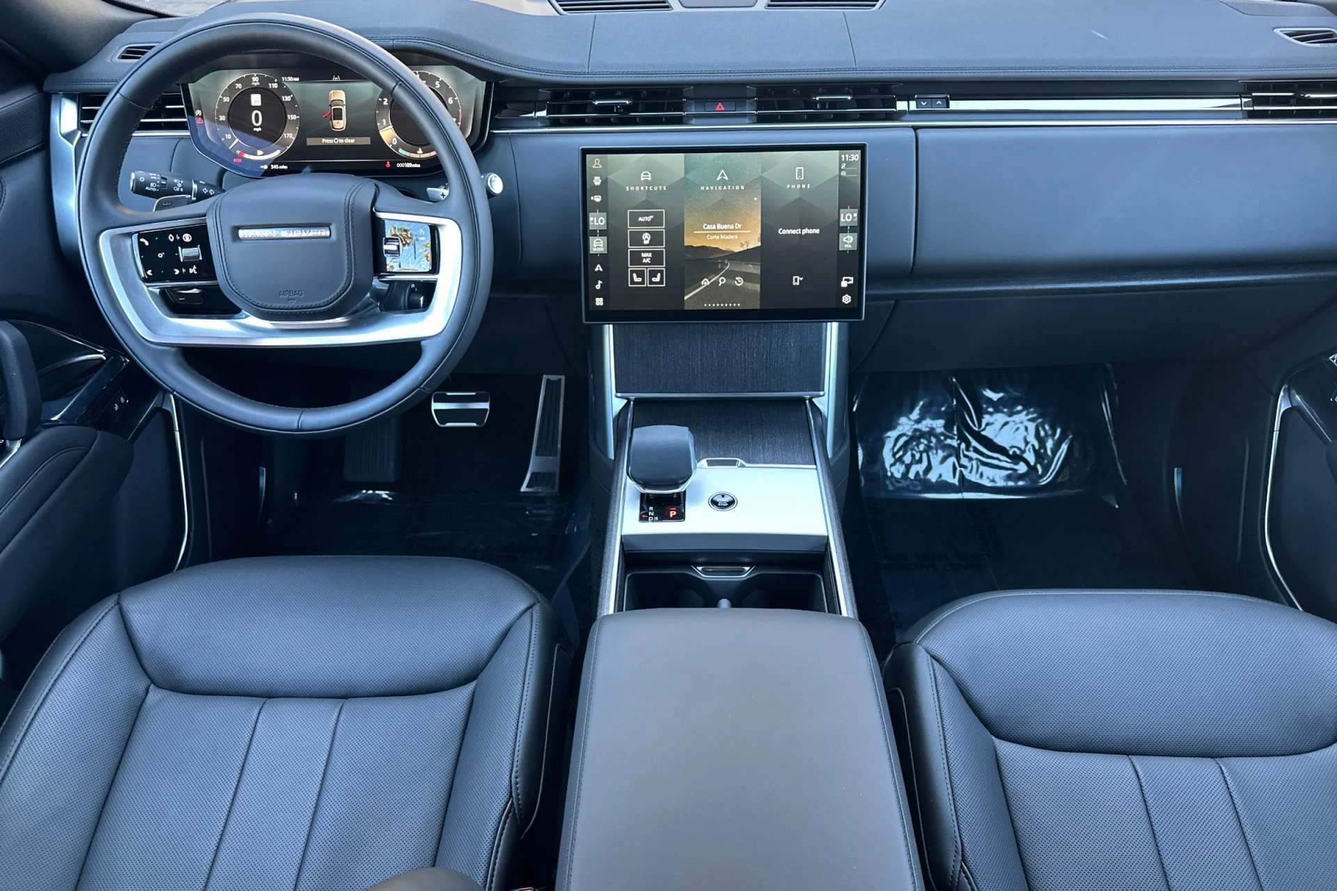 Used 2025 Eiger Grey Metallic Land Rover P530 SE image 3