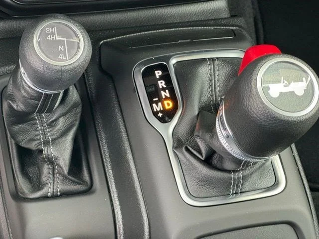 2025 Jeep Wrangler 4-Door Sport S - Photo 23