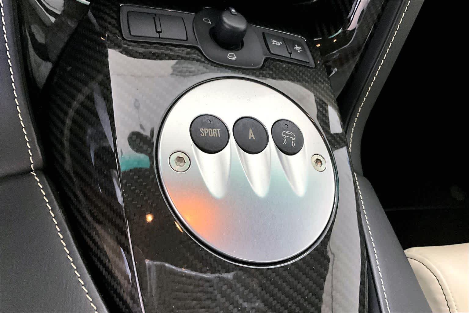 Used 2008 Bianco Monocerus Lamborghini  image 28