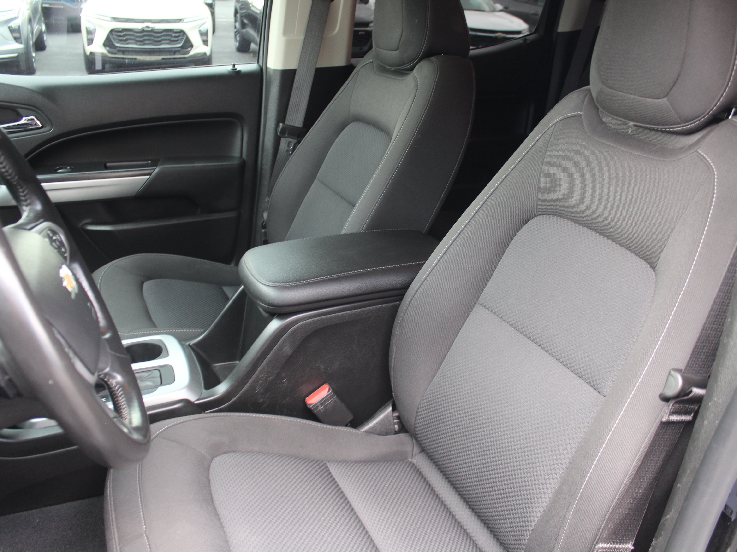 Used 2022 BLACK Chevrolet 2WD LT image 13