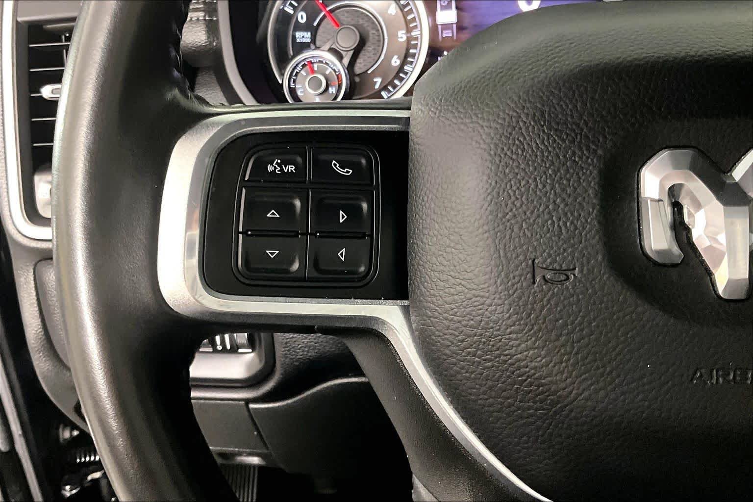 Used 2022 Diamond Black Crystal Pearlcoat Ram Laramie image 22