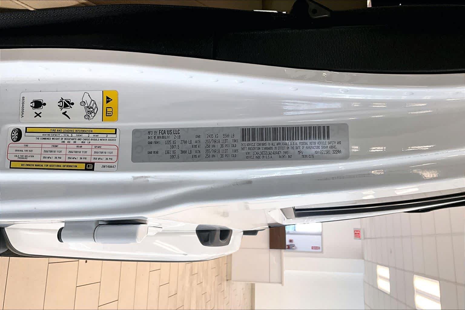 Used 2018 Bright White Clearcoat Jeep Sahara image 30