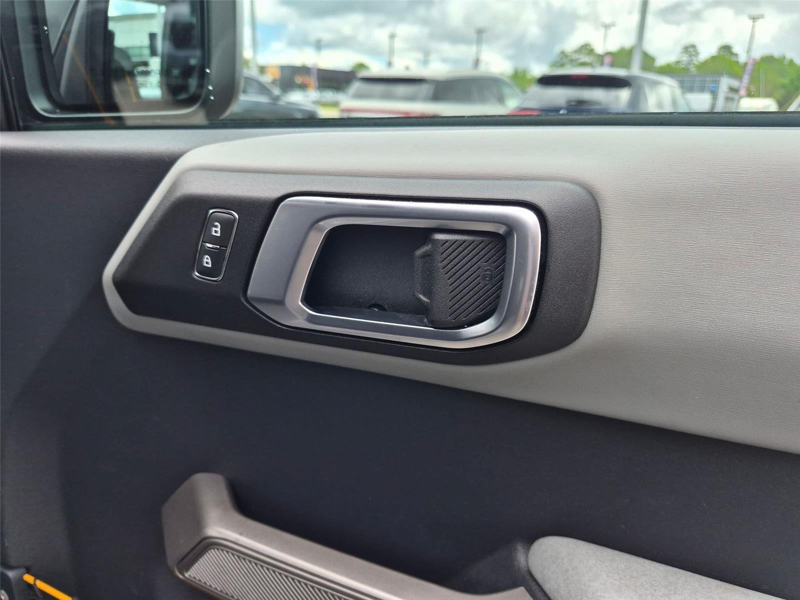 Used 2021 Carbonized Gray Metallic Ford Badlands image 31