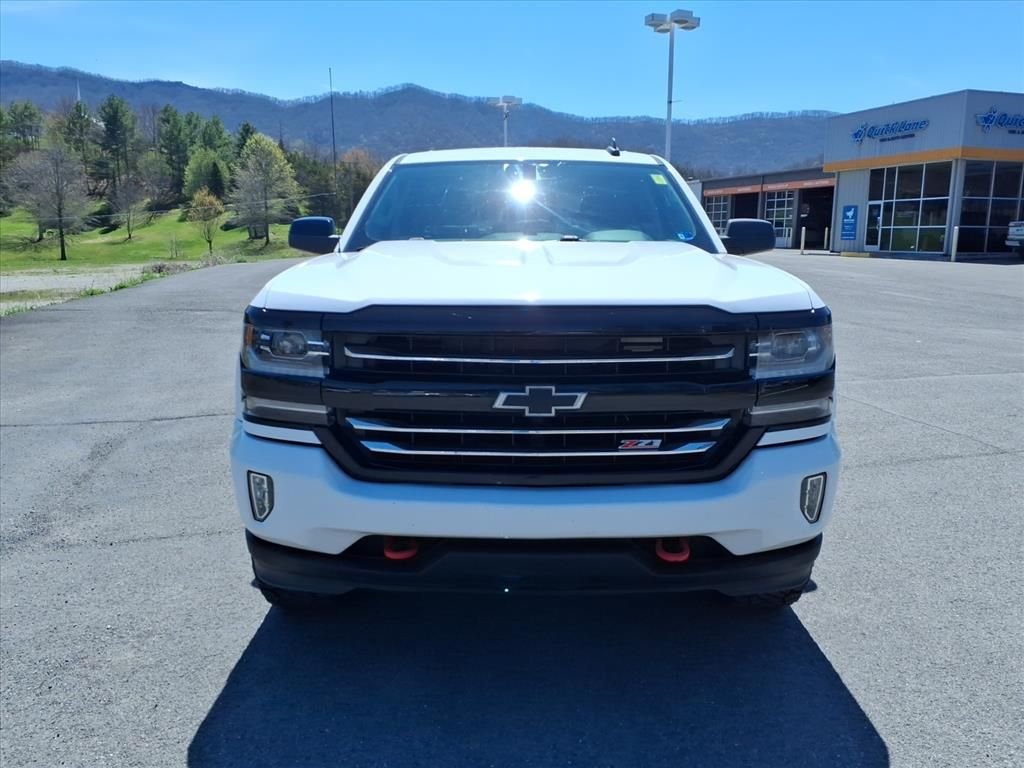 Used 2018 Summit White Chevrolet LTZ image 9