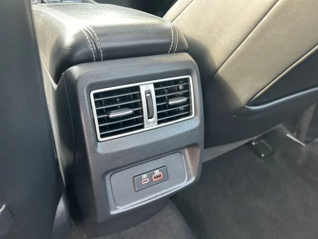 Used 2021 Black Nissan 3.5 SL image 19