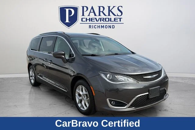 Certified Used 2018 Gray Chrysler Touring L image 1