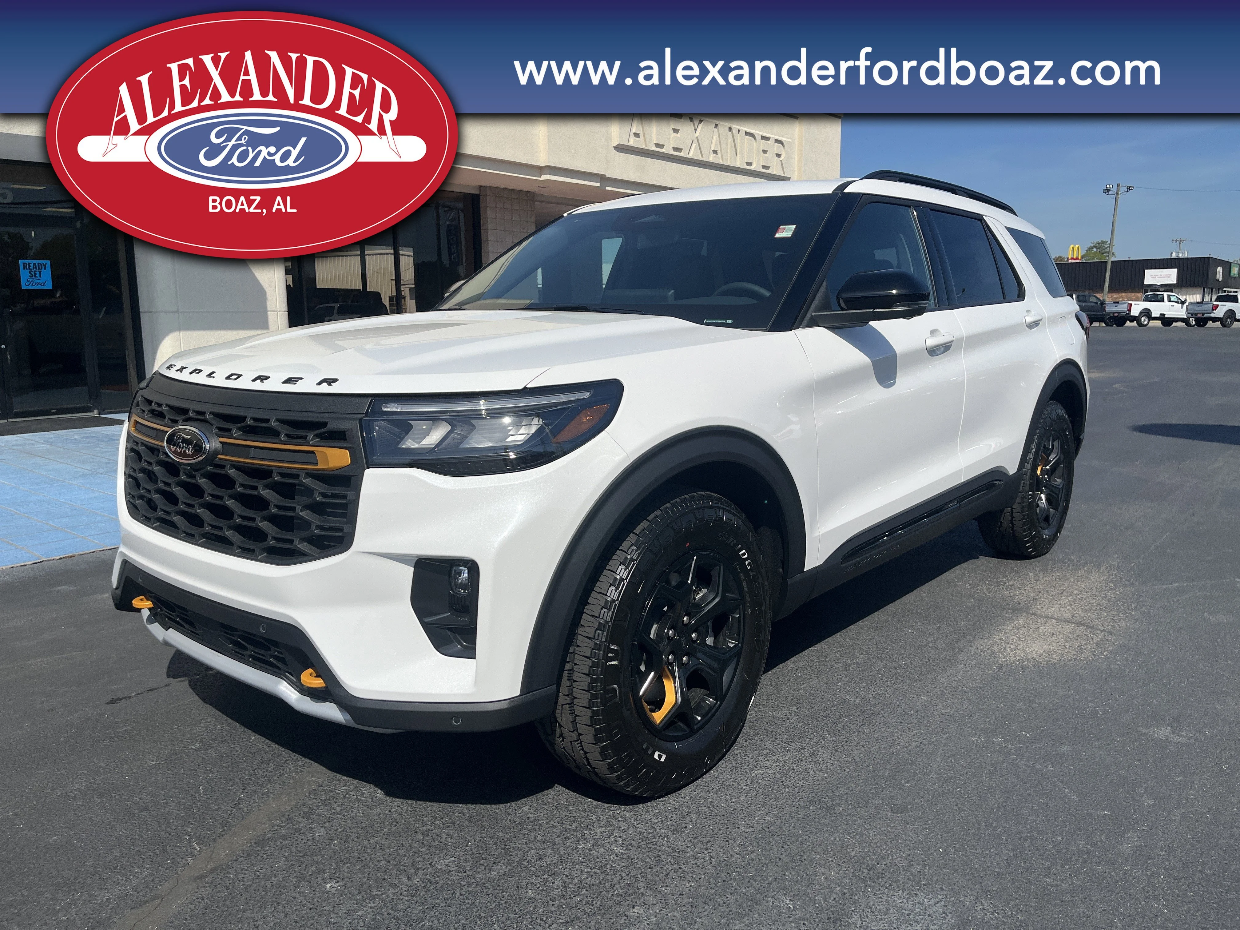 New 2026 Star White Metallic Tri-Coat Ford Tremor® image 1