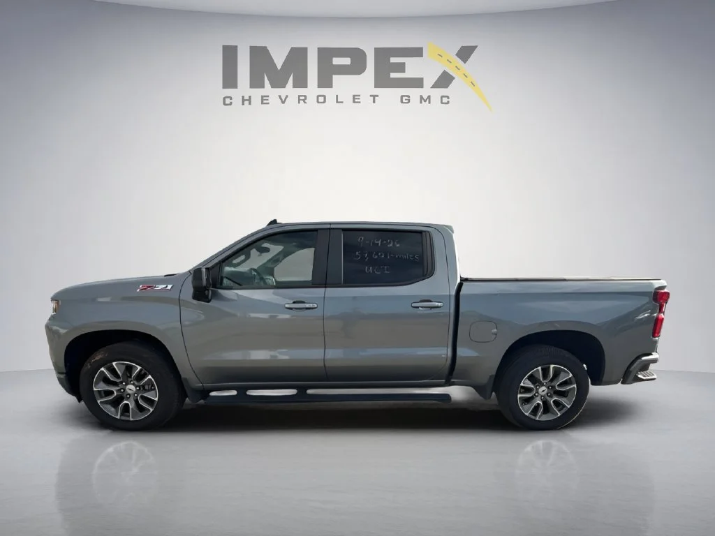 Used 2021 Satin Steel Metallic Chevrolet RST image 2