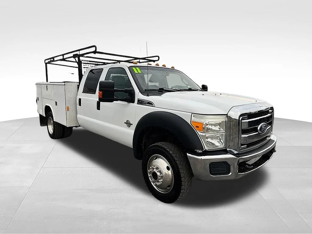 Used 2011 White Ford XLT image 3
