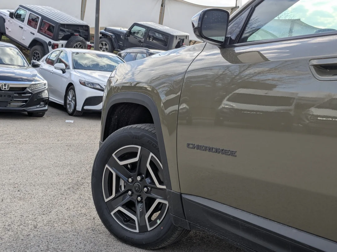 New 2026 41 Jeep Laredo - - 4x4 - Mopar Interior Protection Pkg - Compact Spare Tire & More! image 9
