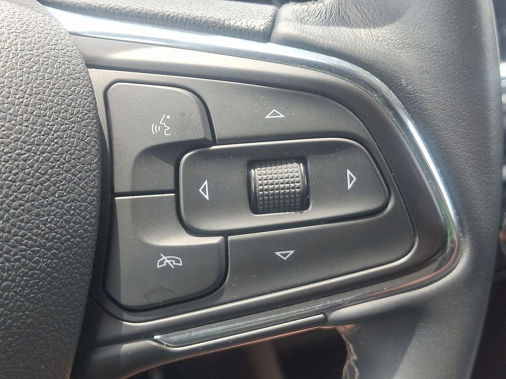 Used 2023 Black Buick Preferred image 22