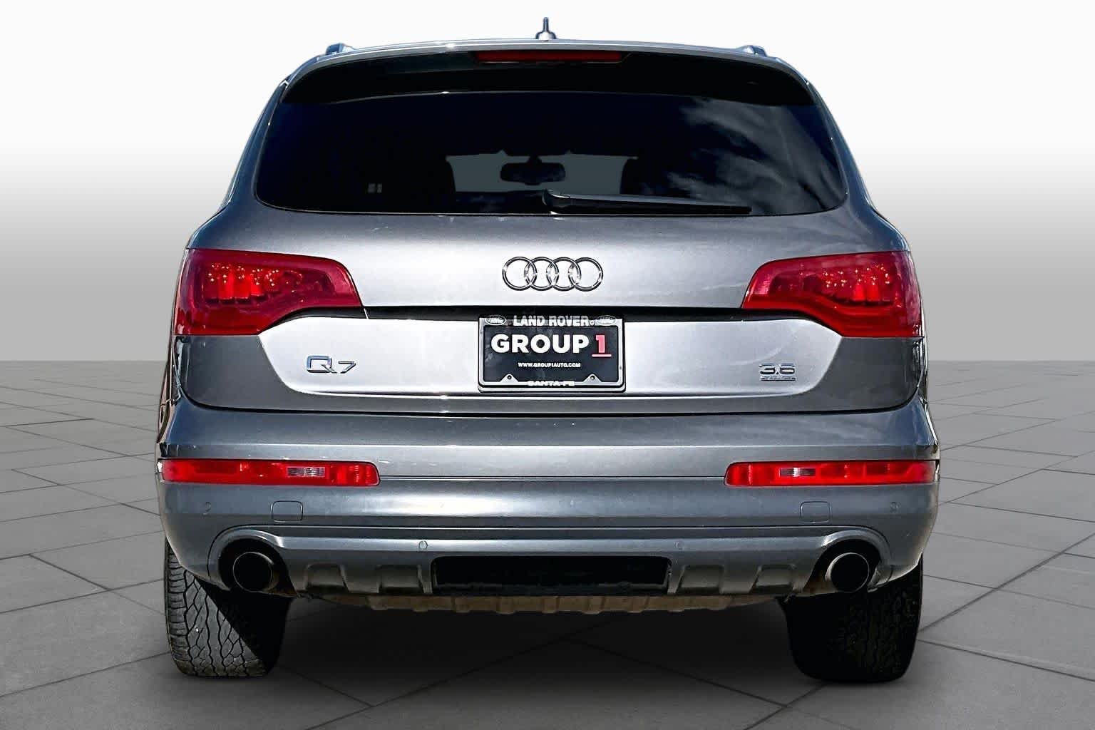 Used 2010 Graphite Gray Metallic Audi 3.6L Premium Plus image 4