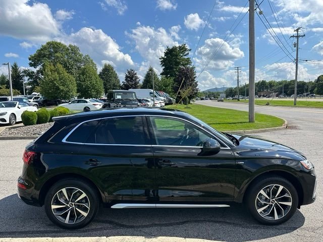 Used 2022 Black Audi 45 S line Premium image 6