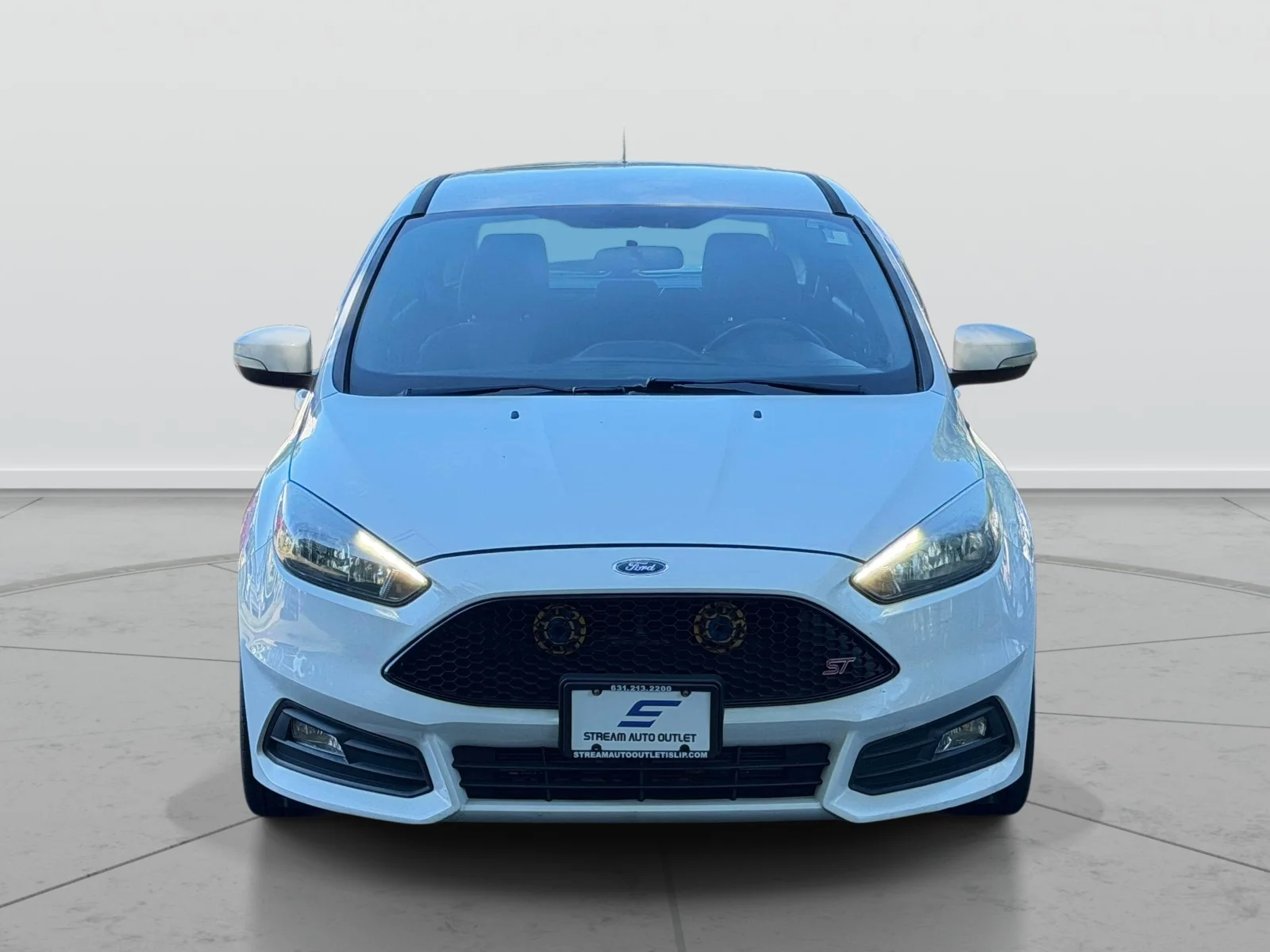 Used 2015 White Ford ST image 2