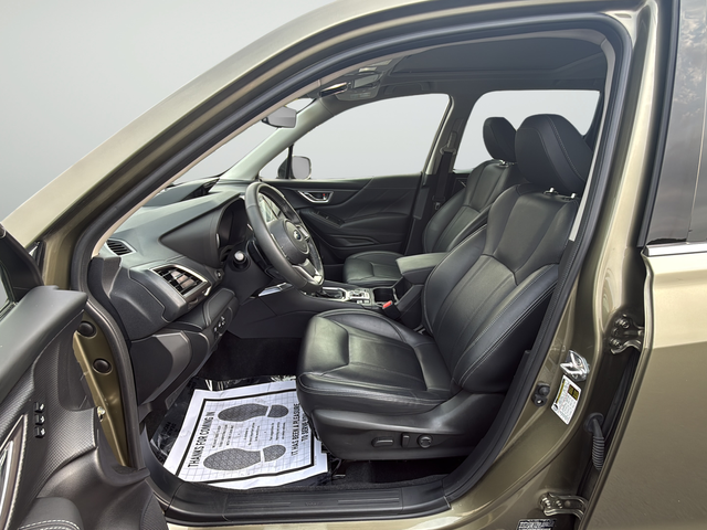 Used 2023 Brown Subaru Touring image 32