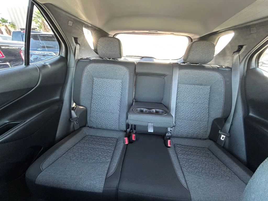 Used 2022 White Chevrolet LT image 19