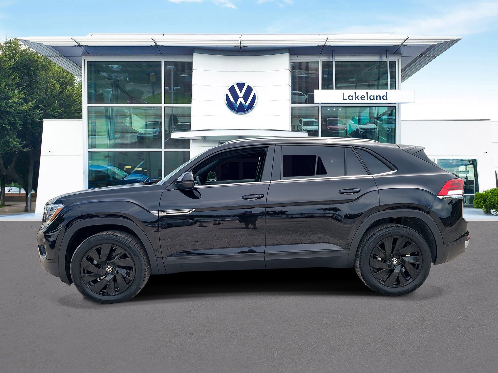 New 2026 Deep Black Pearl Volkswagen 2.0T SE W/TECHNOLOGY image 6