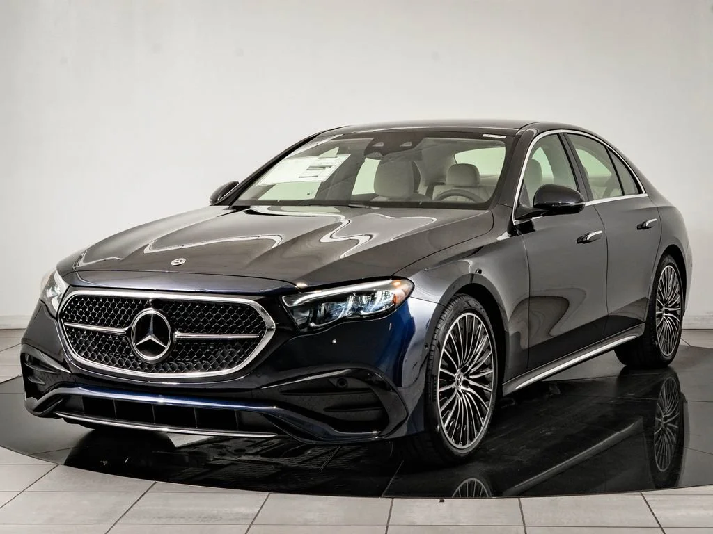 2026 Mercedes-Benz E-Class E350 4MATIC's photo