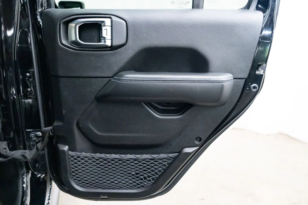 Used 2023 Black Jeep Rubicon 4xe image 29