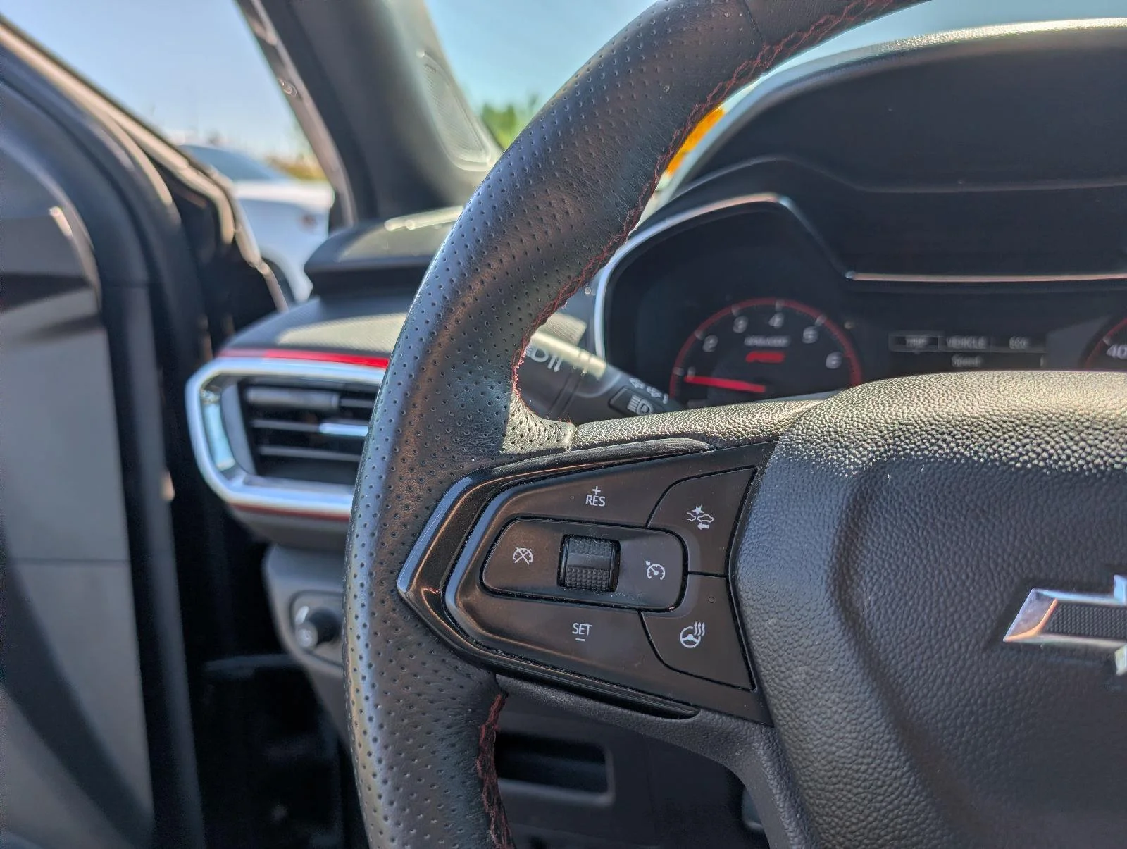 Used 2022 Mosaic Black Metallic Chevrolet RS image 16