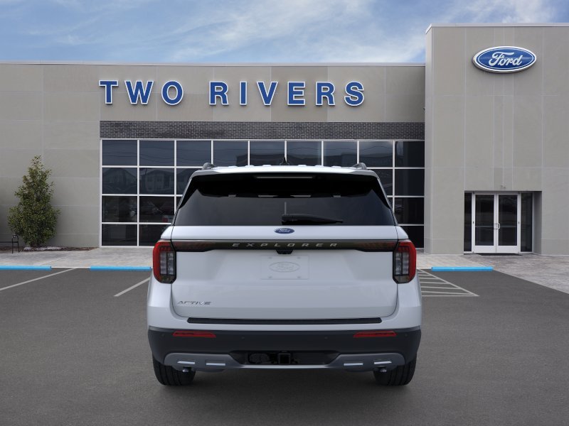New 2026 Space White Metallic Ford Active image 5