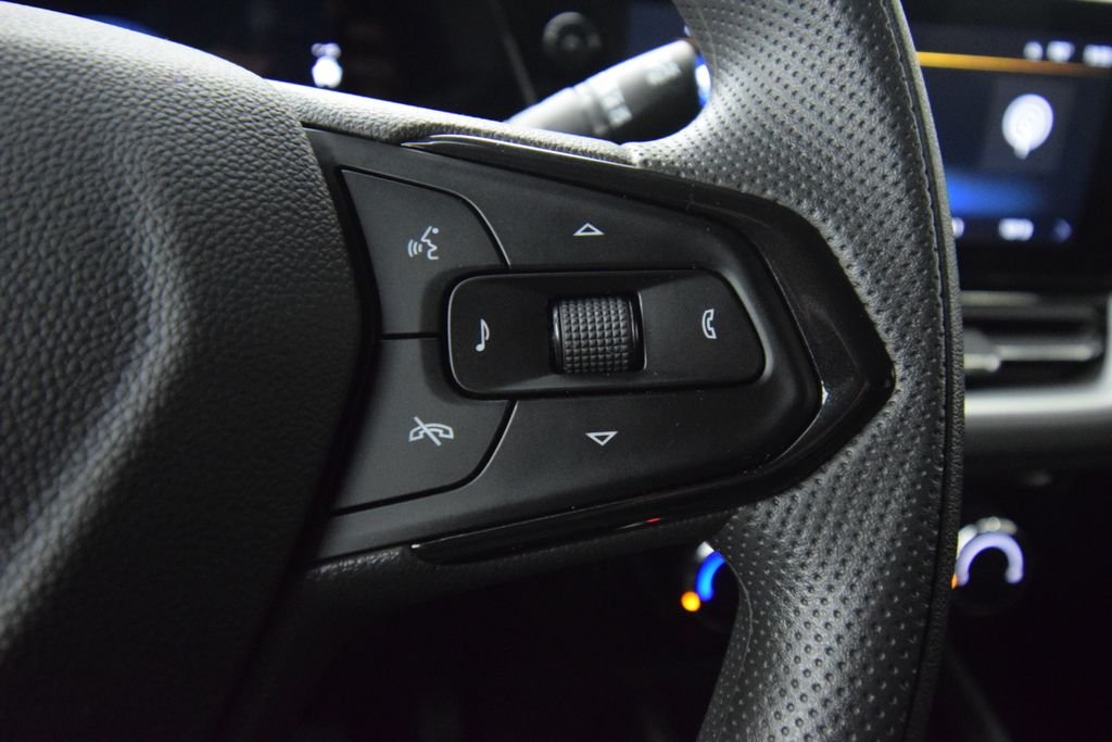 Used 2024 Gray Chevrolet LT image 26