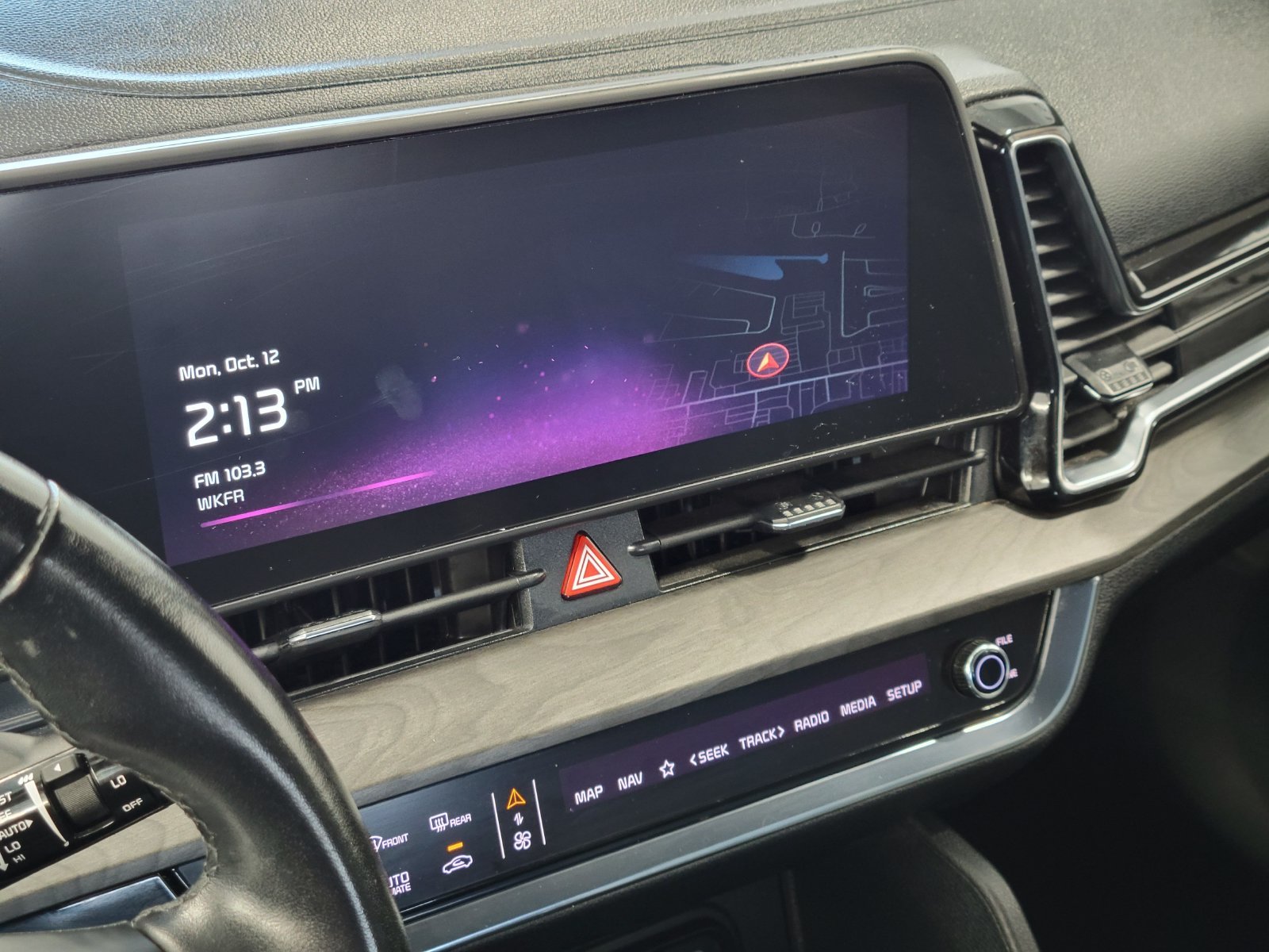 Used 2023 Black Kia X-Line image 19