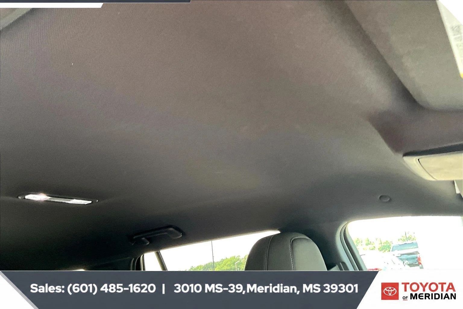 Used 2026 Mosaic Black Metallic Chevrolet AWD LT image 16