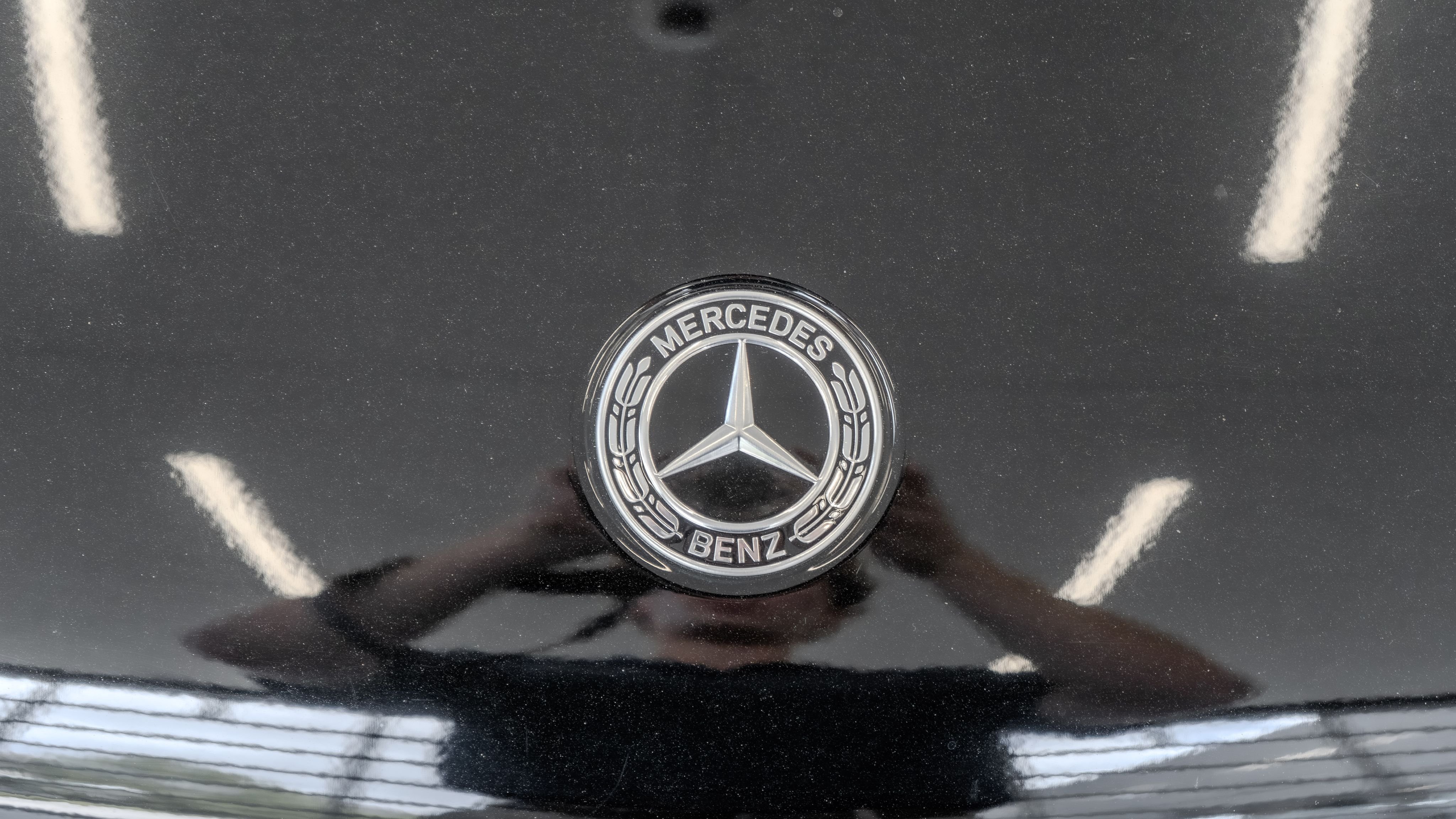 Certified Used 2025 Black Mercedes-Benz GLC 350e image 5