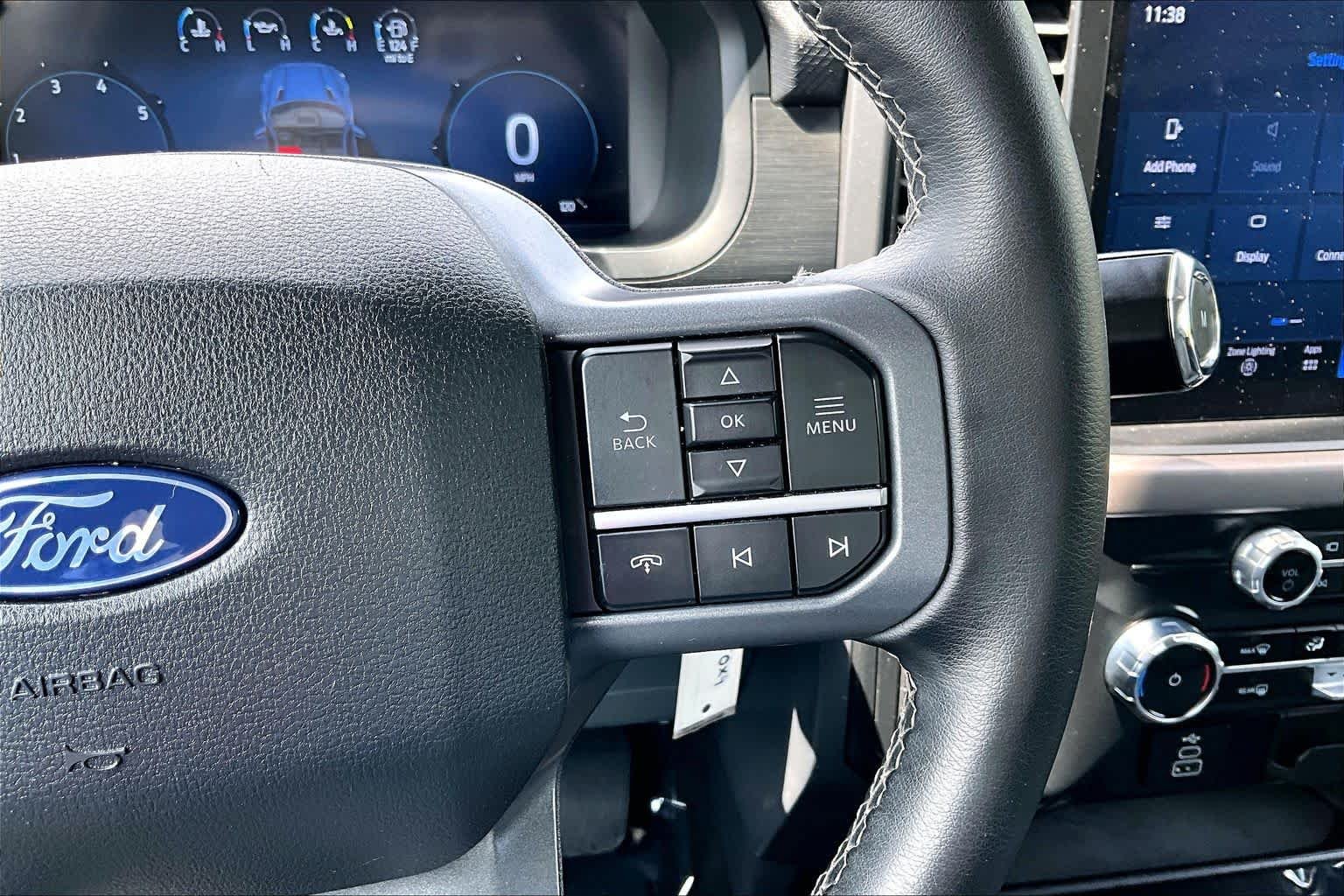 Used 2025 Agate Black Metallic Ford XLT image 24
