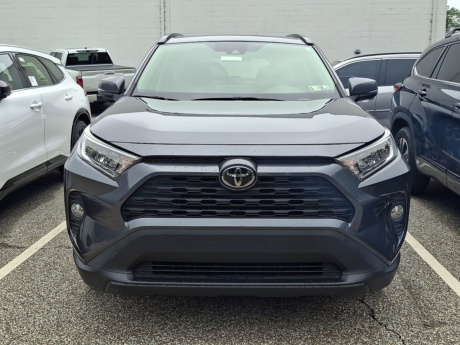 Used 2019 Magnetic Gray Metallic   1G3 Toyota XLE Premium image 1