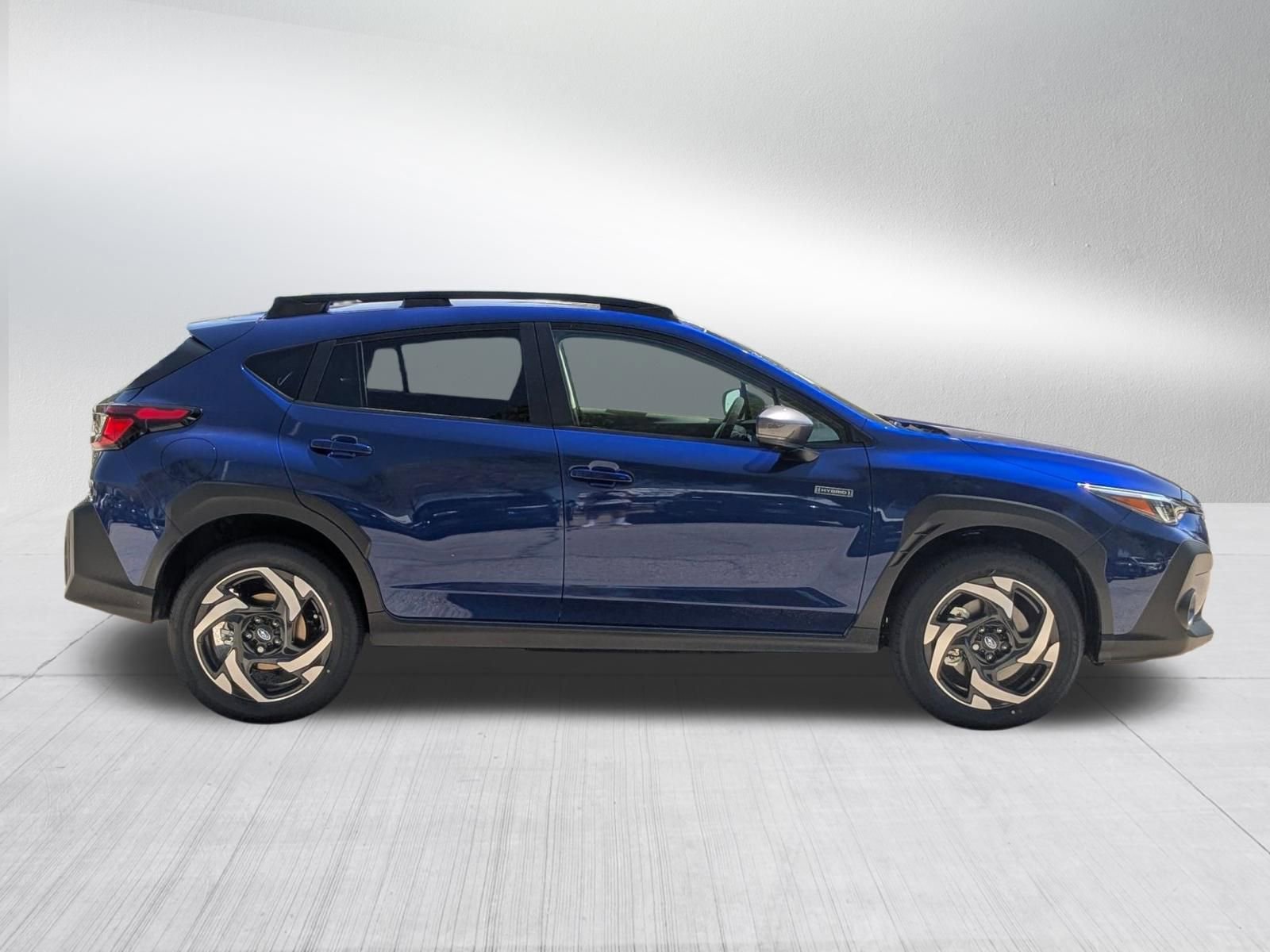 New 2026 SAPPHIRE BLUE PEARL Subaru Limited Hybrid image 8