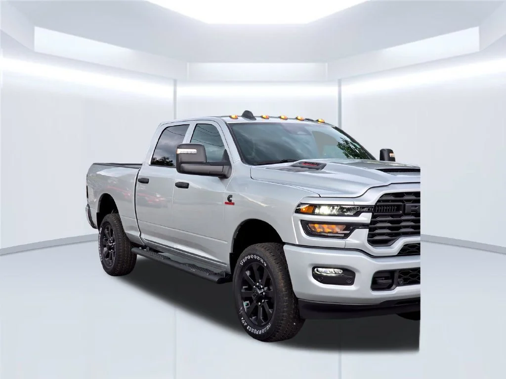 New 2027 Silver Ram Tradesman image 39