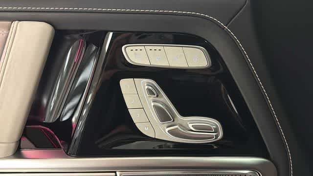 Used 2024 MANUFAKTUR China Blue Non-Metallic Mercedes-Benz G 550 image 15