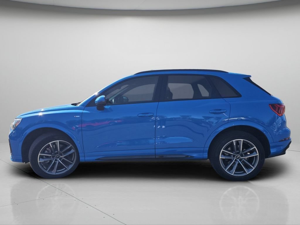 Used 2022 Blue Audi Premium Plus image 22