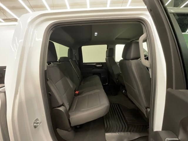 Used 2025 White Chevrolet LT image 25