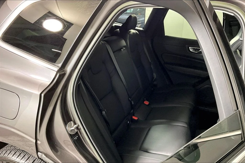 Certified Used 2023 Gray Volvo T8 Plus Bright Theme image 26