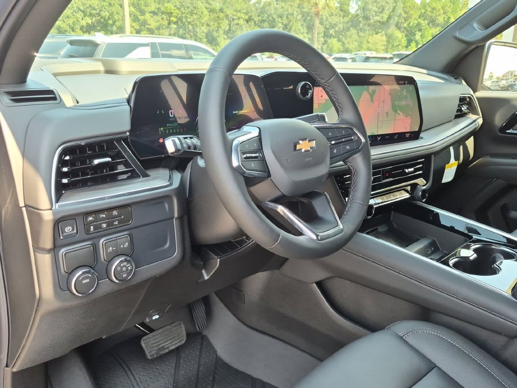 2026 Chevrolet Suburban LT - Photo 36
