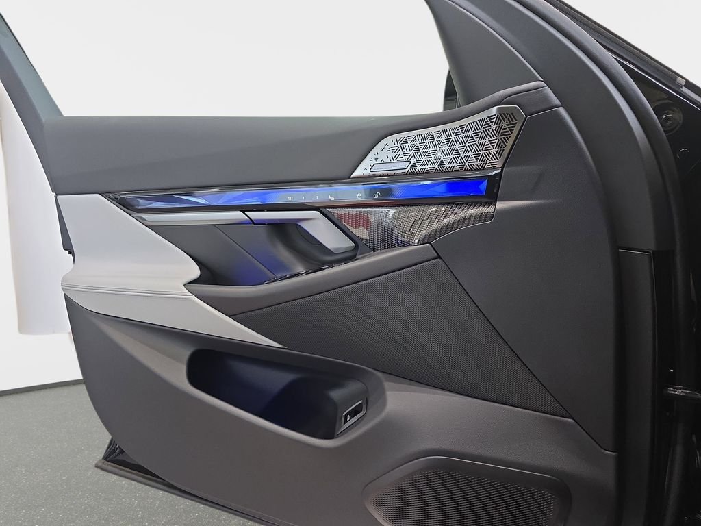 2026 BMW M5 M5 - Photo 25