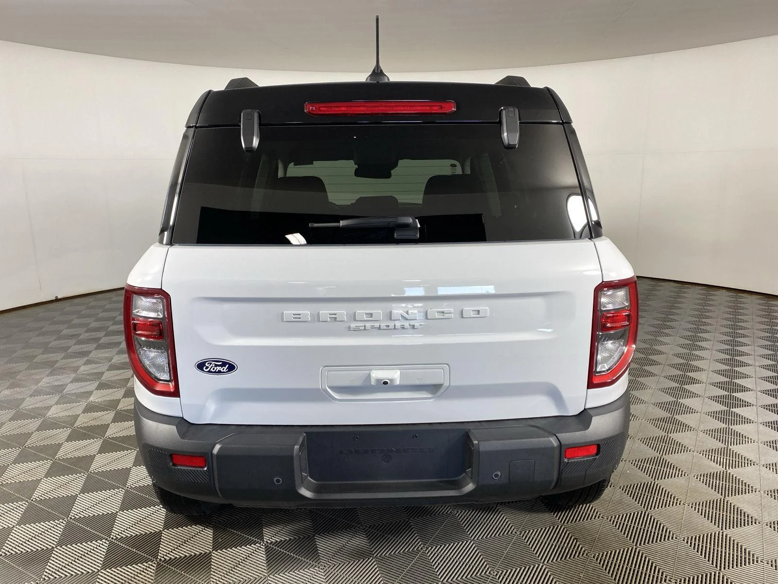 New 2026 Oxford White Ford Outer Banks® image 6