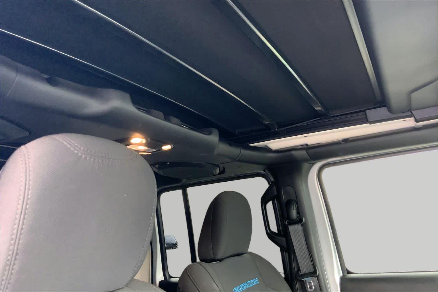Certified Used 2023 Silver Zynith Clearcoat Jeep Rubicon image 14