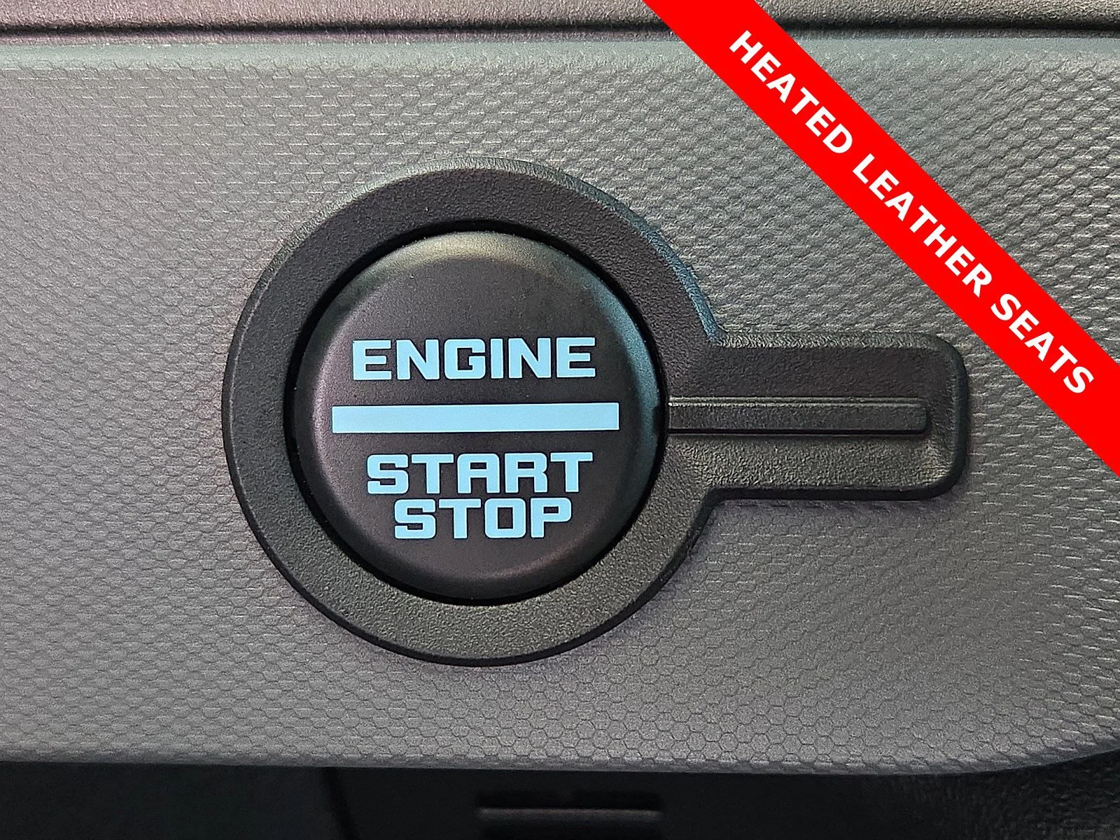 Used 2024 Eruption Green Metallic Ford Everglades image 20