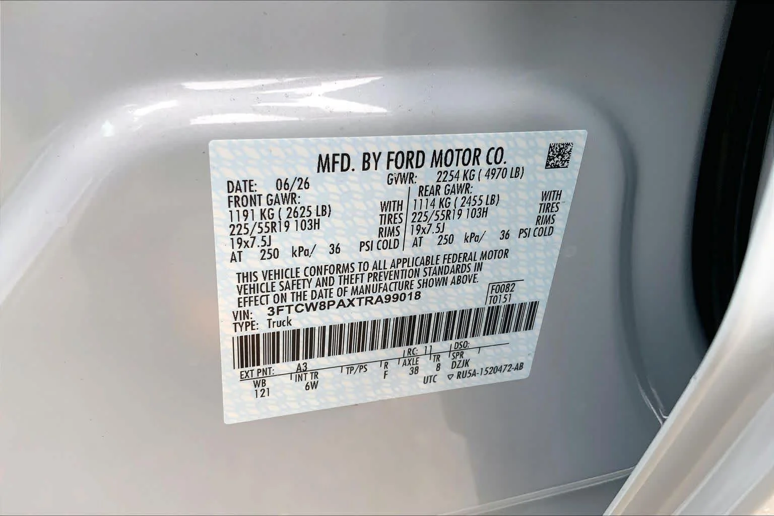 New 2026 Space White Metallic Ford Lobo™ image 19