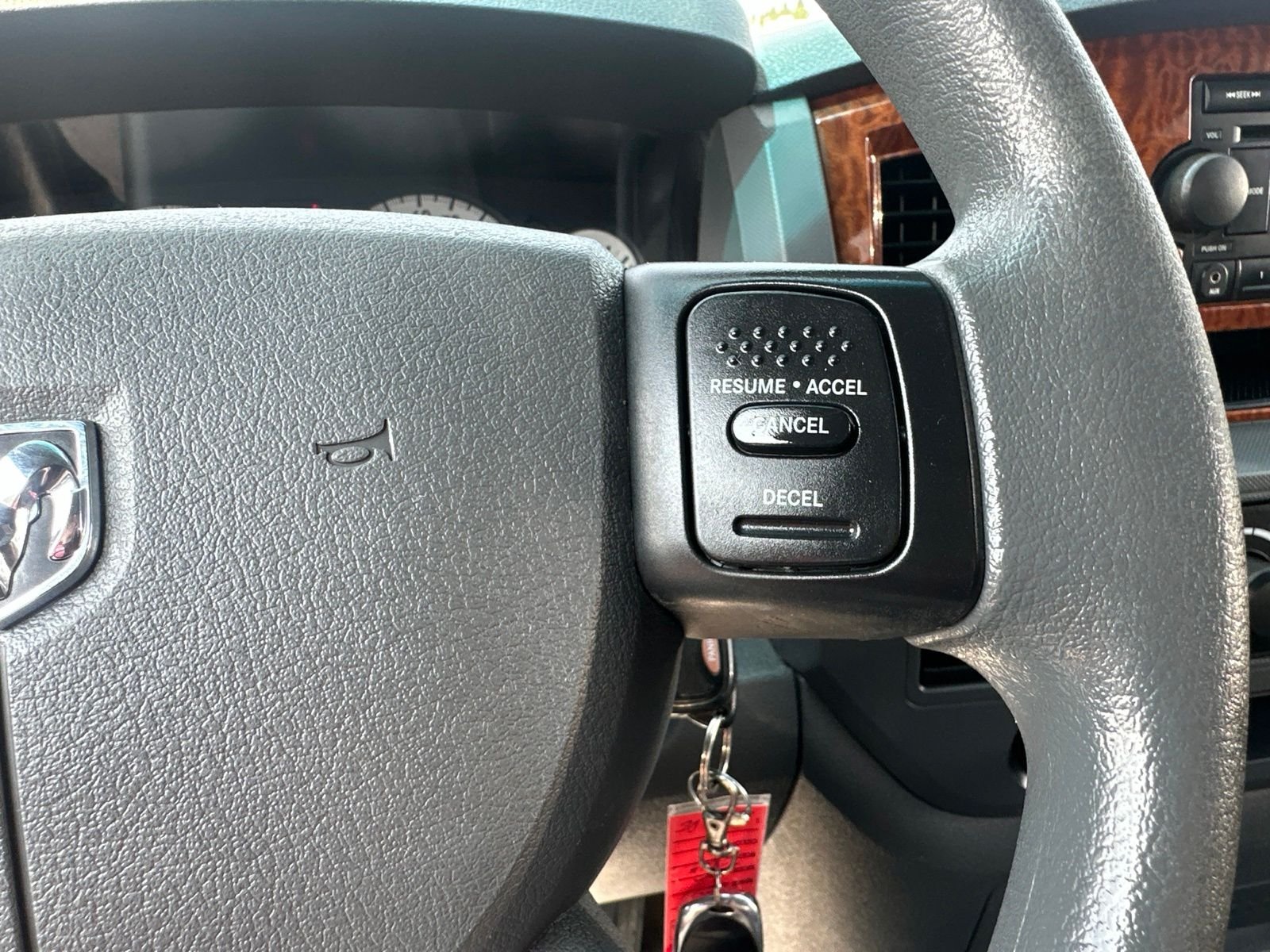 Used 2006 Black Dodge SLT image 44