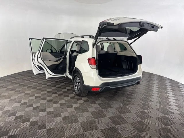Used 2024 White Subaru Premium image 18